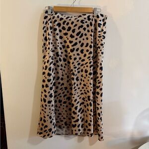 Essue Animal Print A-Line Skirt in Tan and Black